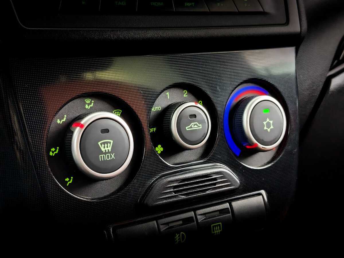 Купить Lada (ВАЗ) Kalina с пробегом. Фото: #20