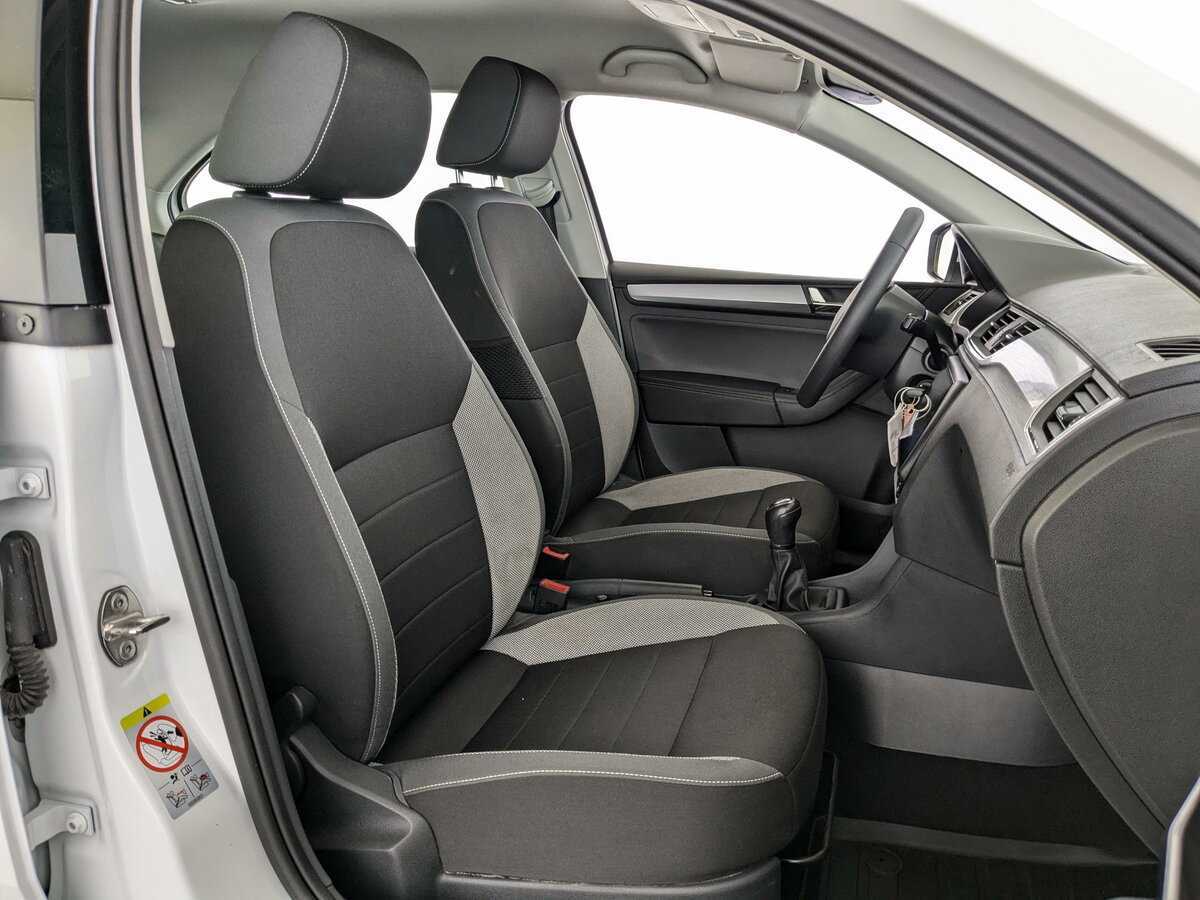 Купить Skoda Rapid с пробегом. Фото: #13