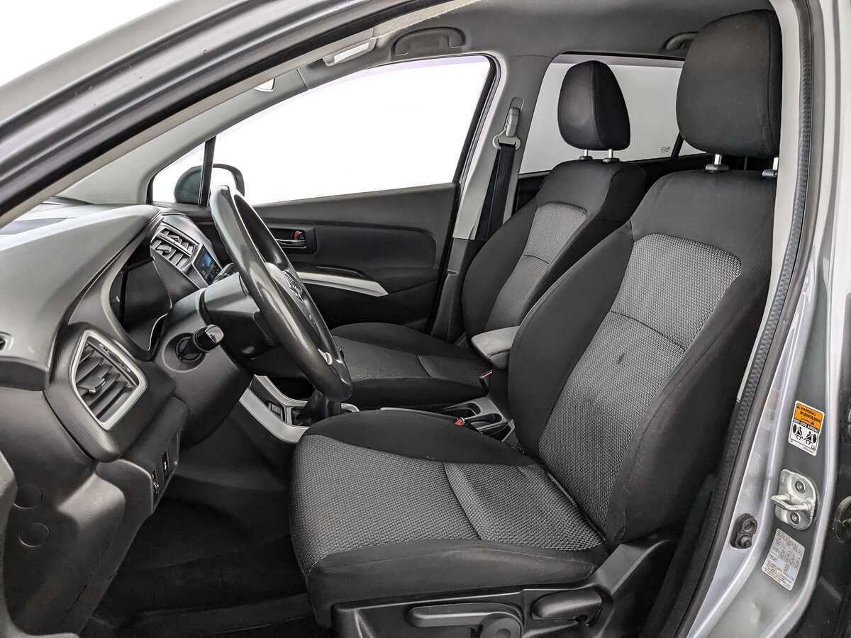 Продажа Б/У Сузуки С-Икс4. Фото: #15