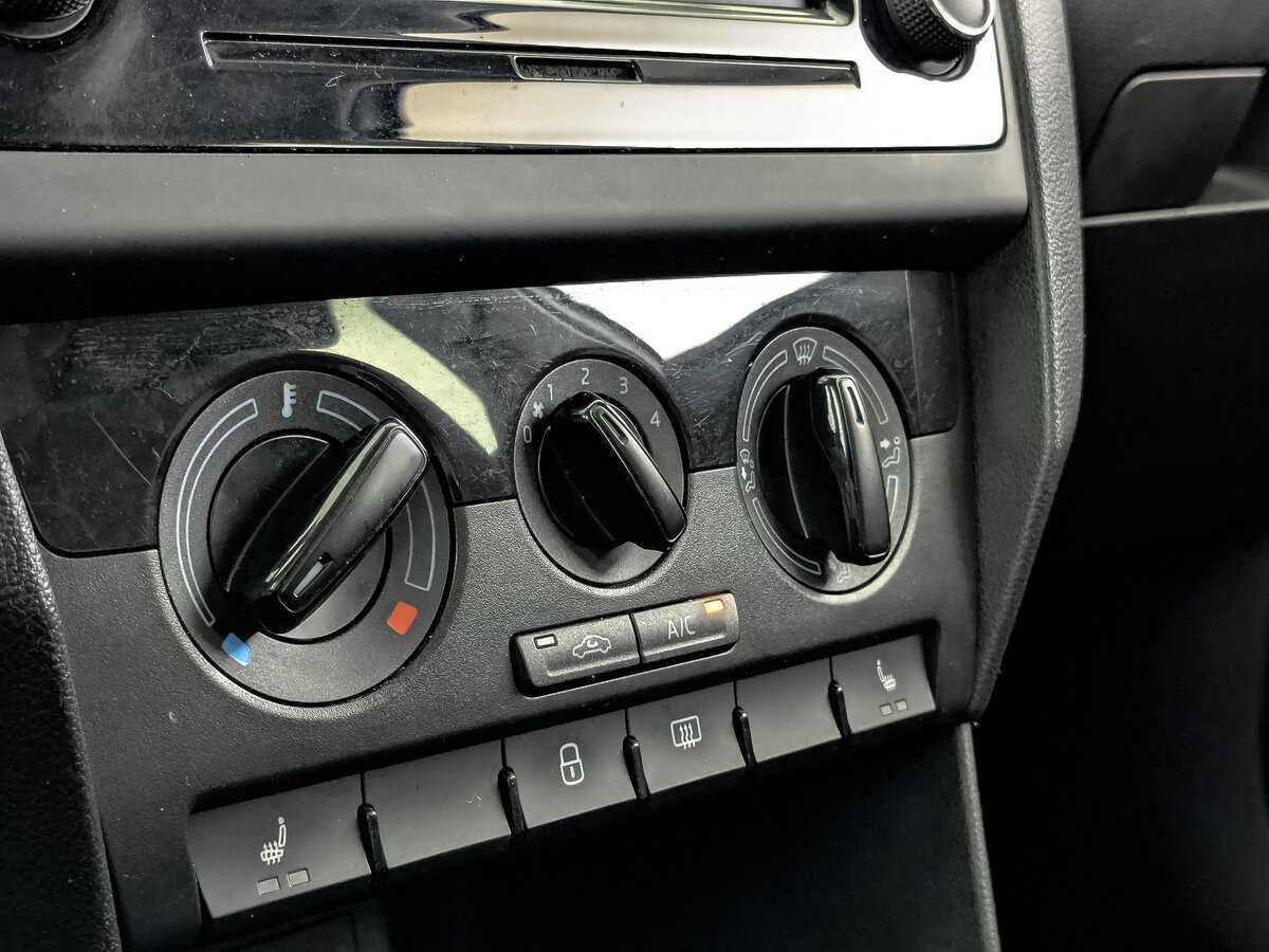 Продажа Б/У Шкода Рапид. Фото: #16