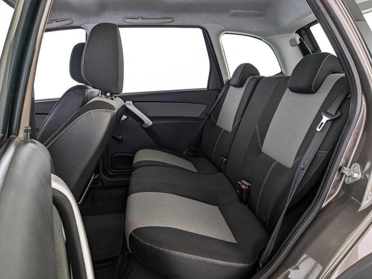 Купить Lada (ВАЗ) Kalina с пробегом. Фото: #13