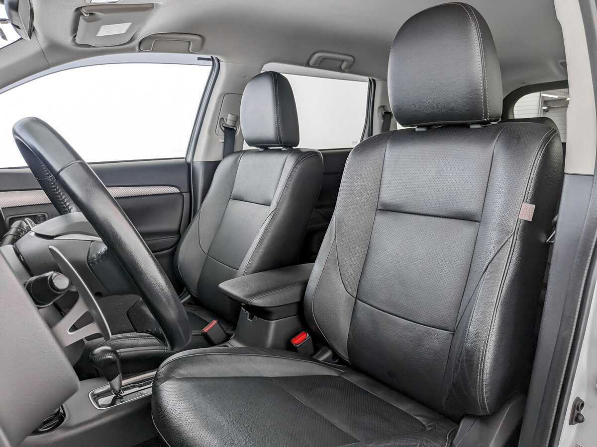 Продажа Б/У Митсубиши Оутлэндер. Фото: #15