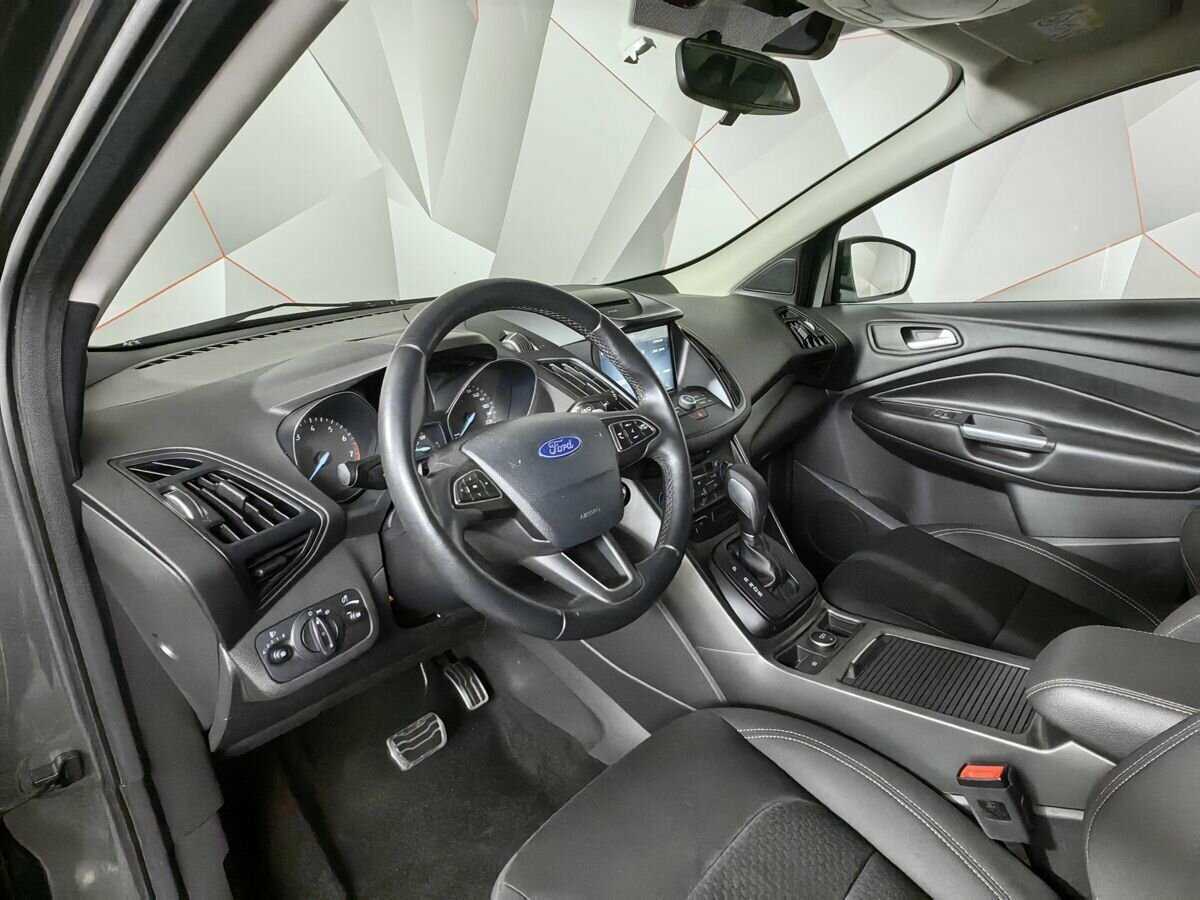Купить Ford Kuga с пробегом. Фото: #12