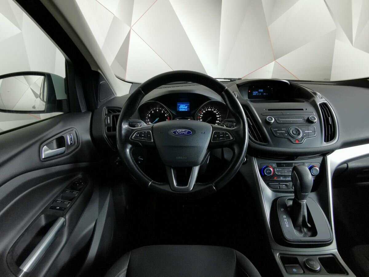 Купить Ford Kuga с пробегом. Фото: #14