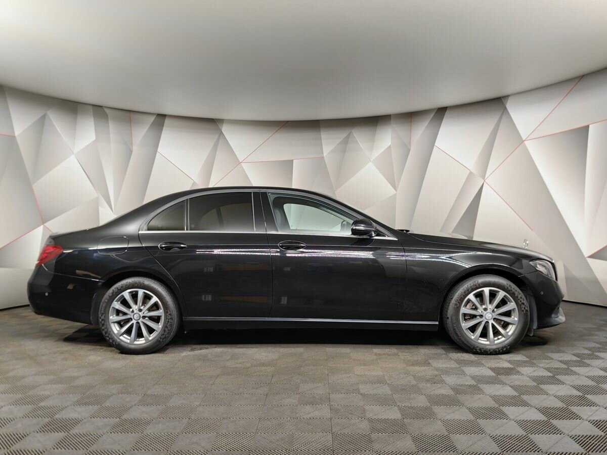 Купить Mercedes-Benz E-Класс с пробегом. Фото: #5