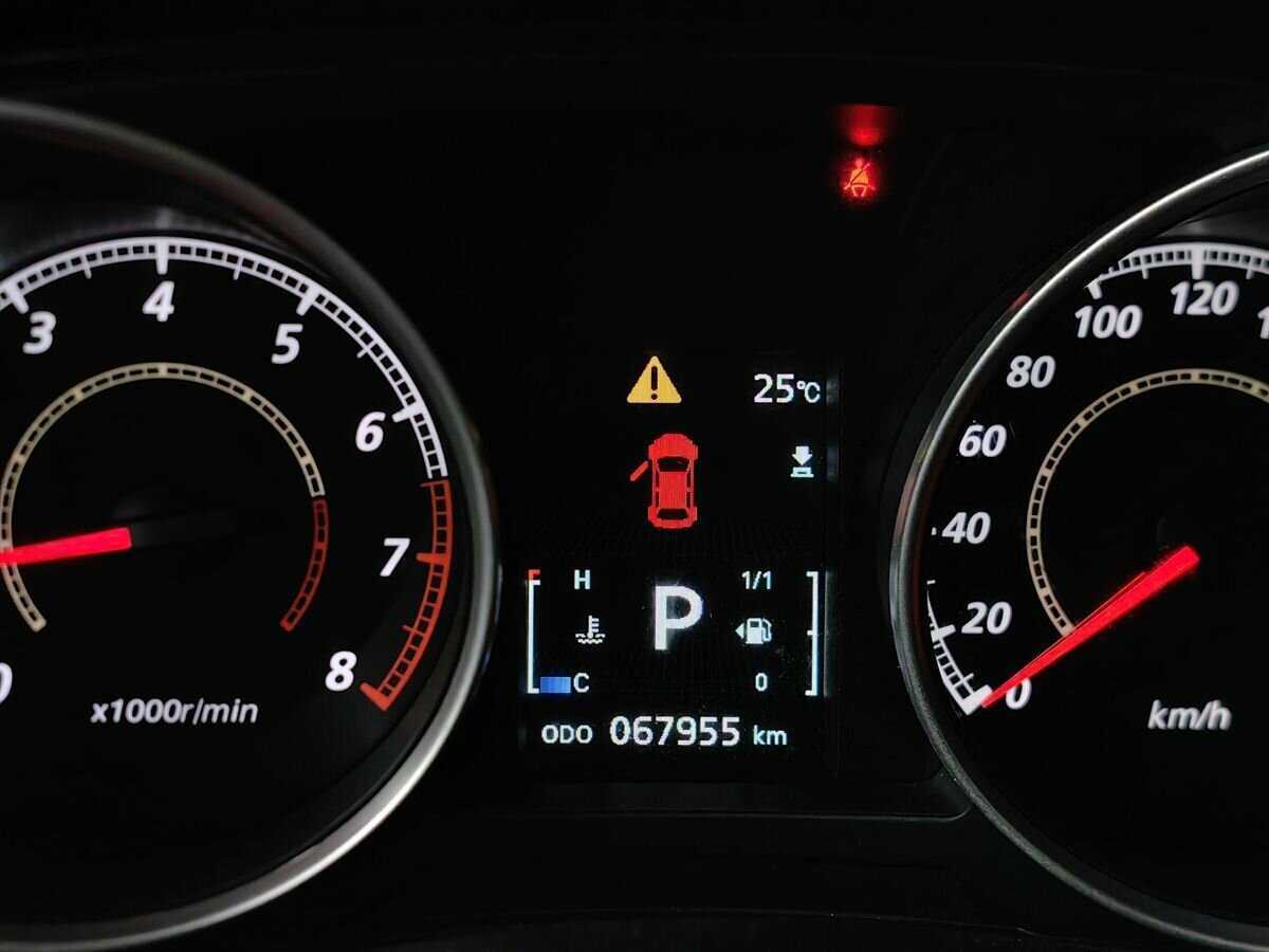 Купить Mitsubishi ASX с пробегом. Фото: #14