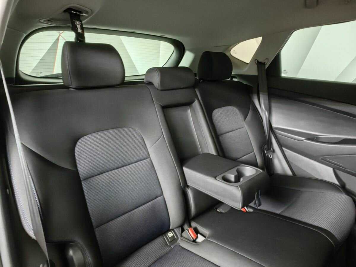 Купить Hyundai Tucson с пробегом. Фото: #12