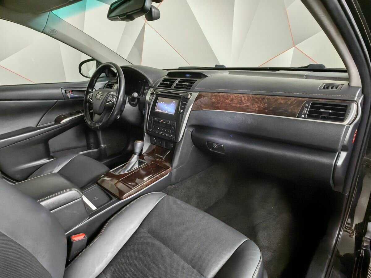 Купить Toyota Camry с пробегом. Фото: #8