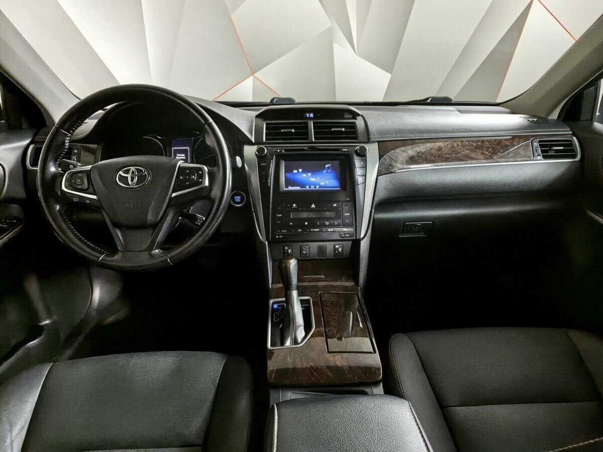 Купить Toyota Camry с пробегом. Фото: #9