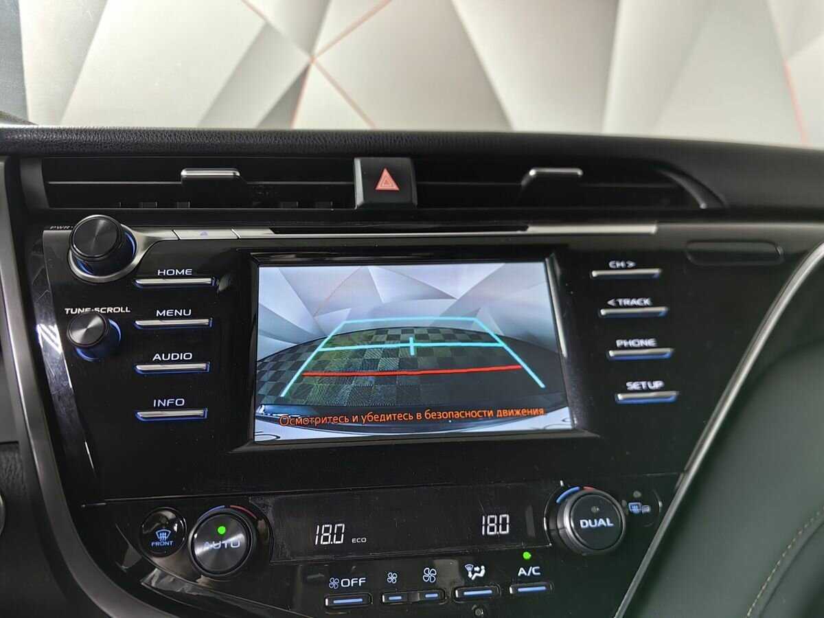 Купить Toyota Camry с пробегом. Фото: #15
