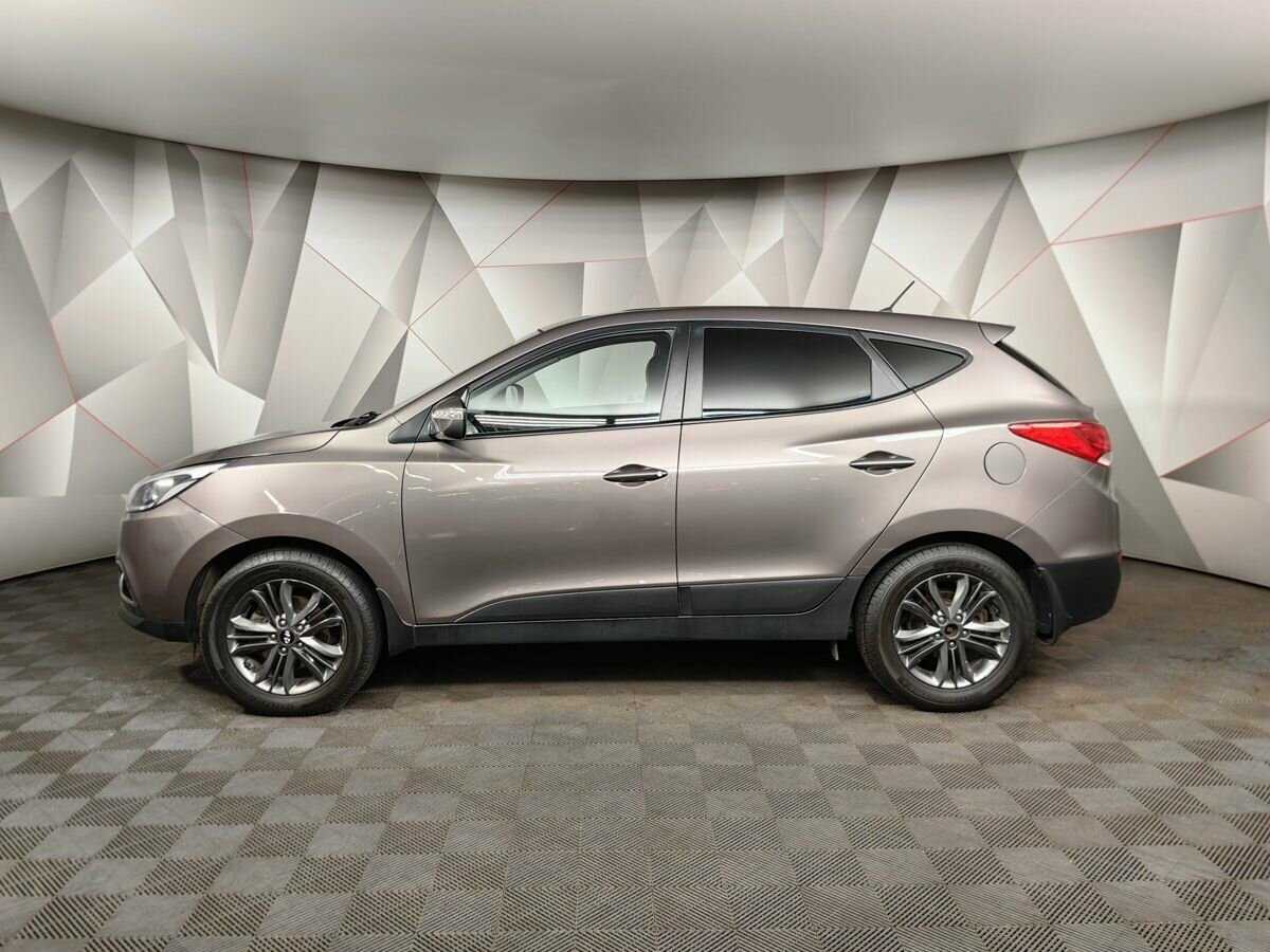 Купить Hyundai ix35 с пробегом. Фото: #4