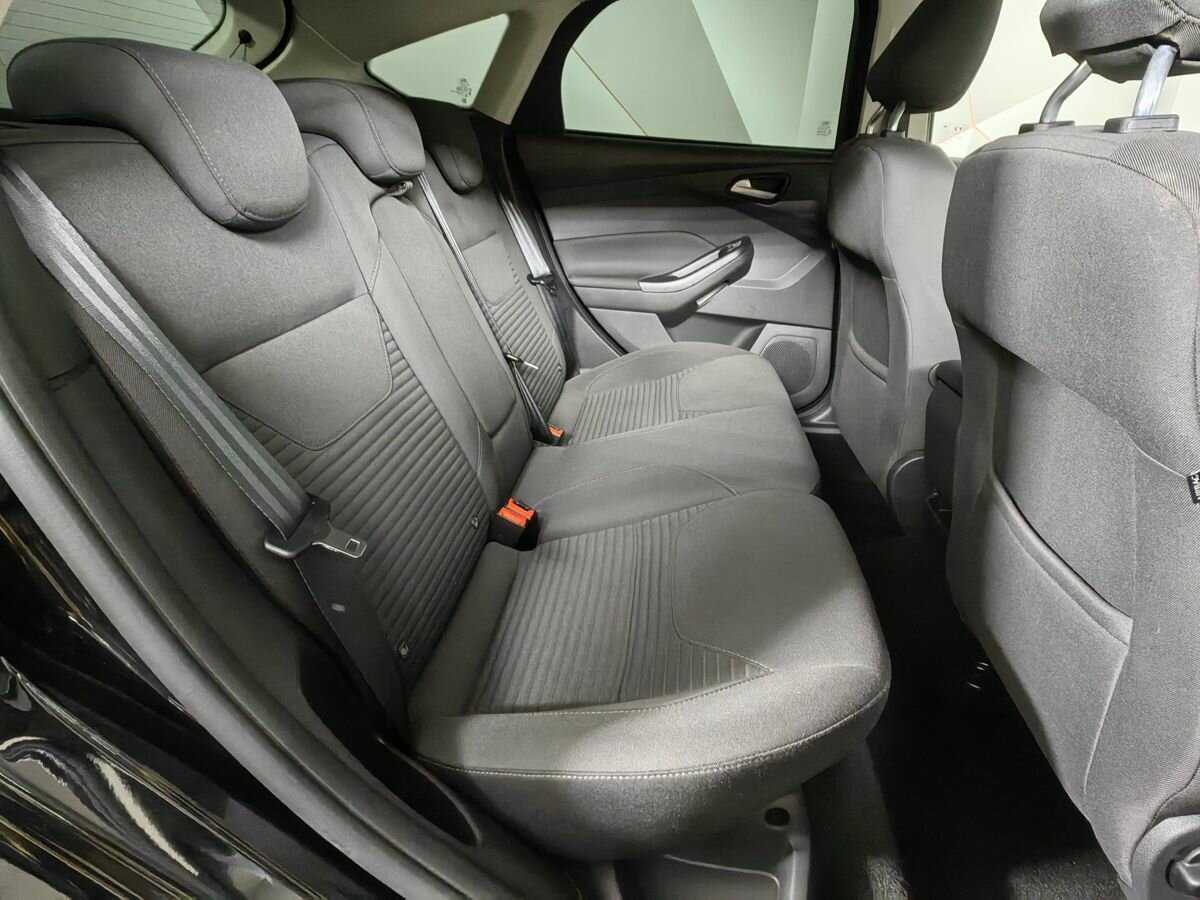 Купить Ford Focus с пробегом. Фото: #11