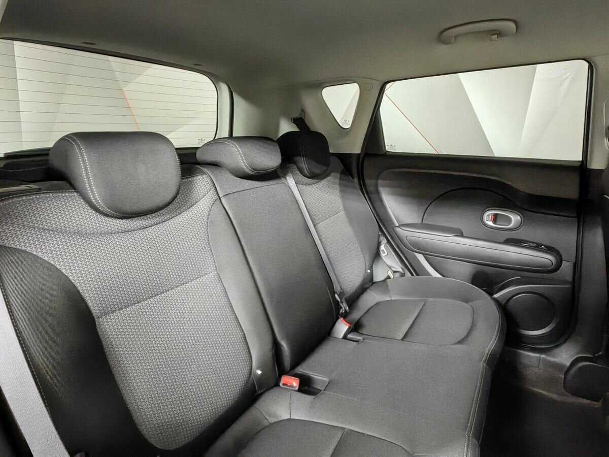 Купить Kia Soul с пробегом. Фото: #12