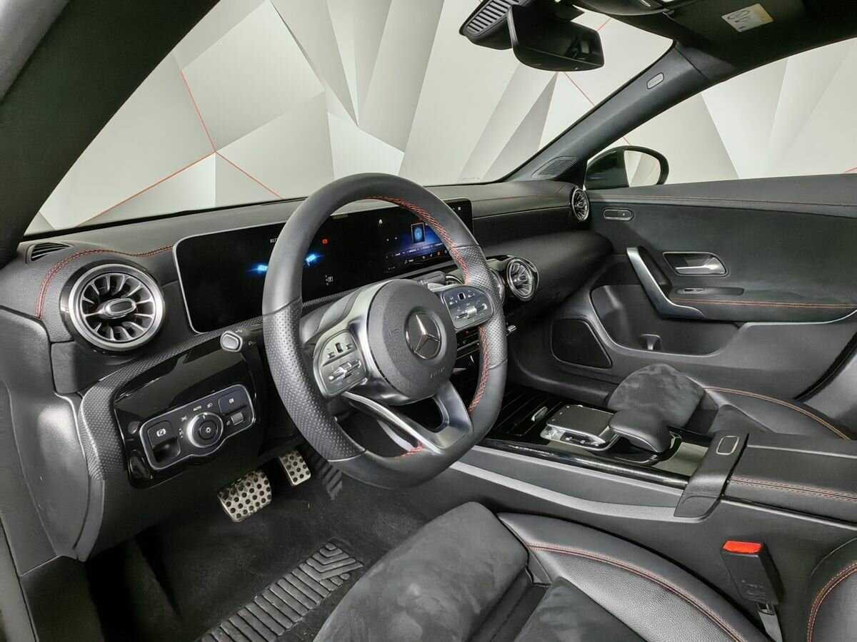 Купить Mercedes-Benz CLA с пробегом. Фото: #13