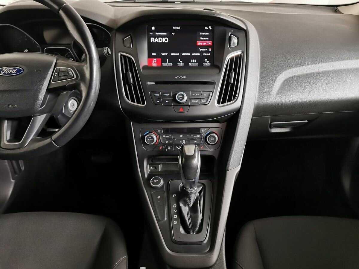 Купить Ford Focus с пробегом. Фото: #9