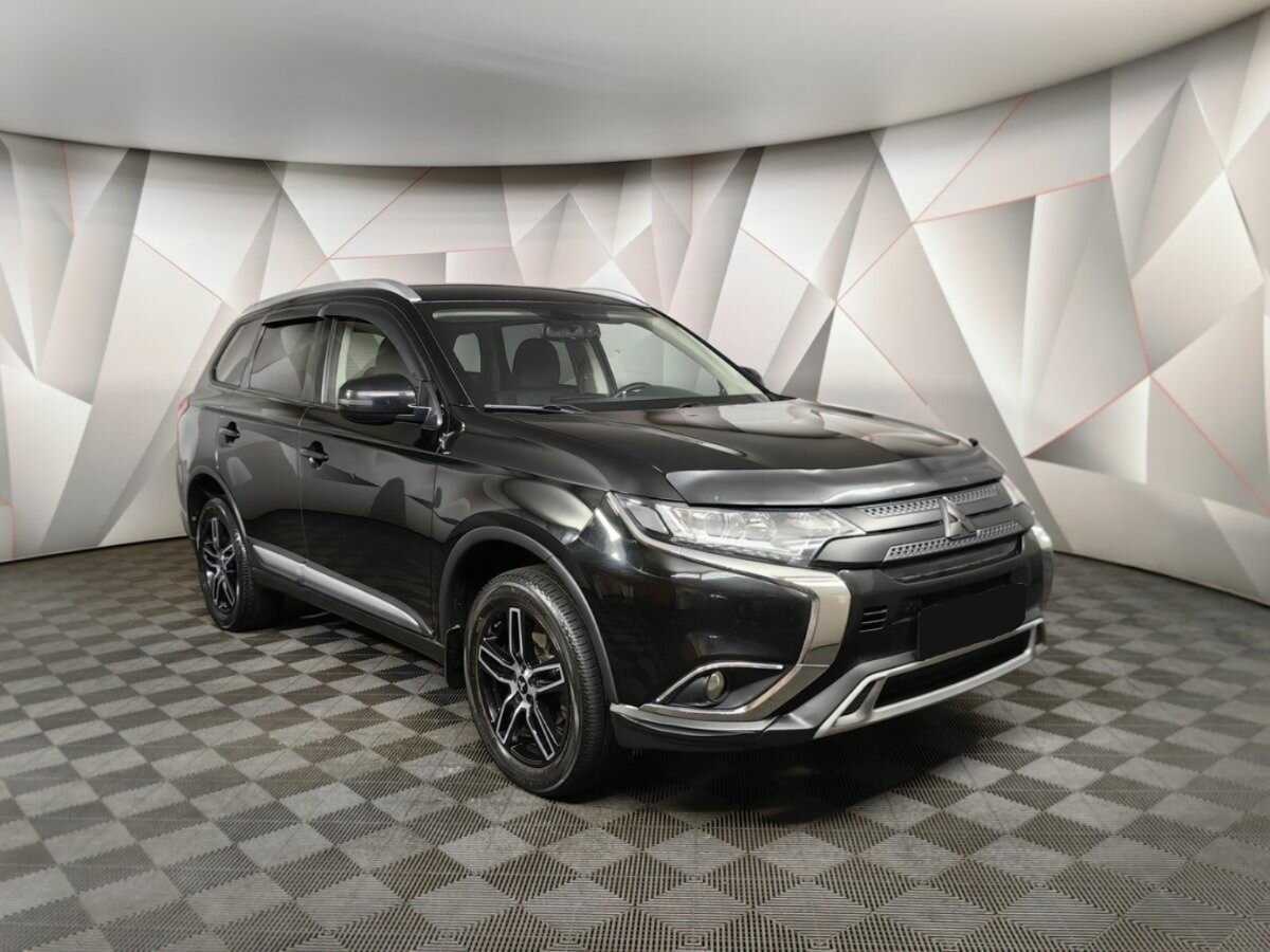 Купить Mitsubishi Outlander с пробегом. Фото: #2