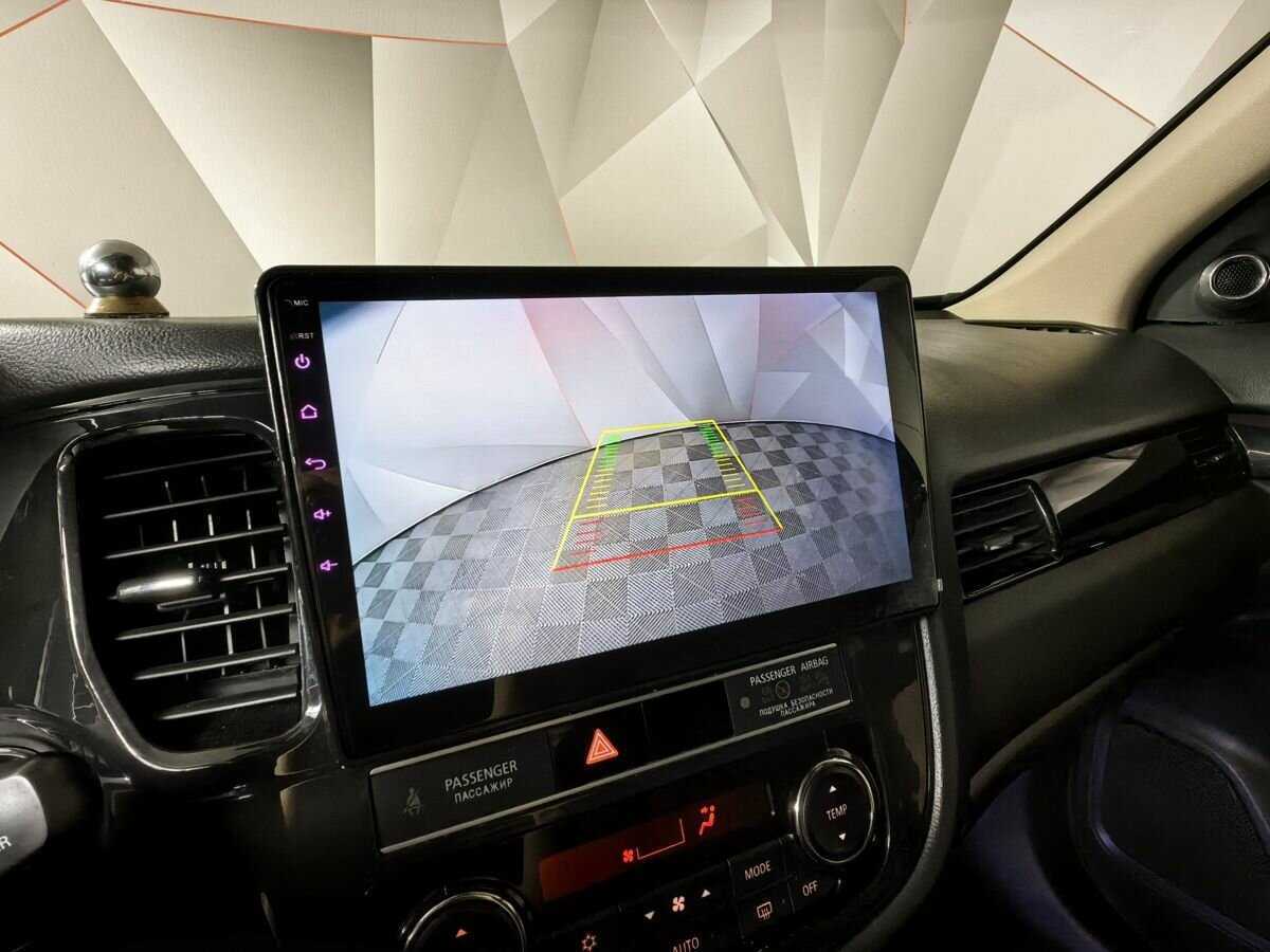 Купить Mitsubishi Outlander с пробегом. Фото: #15