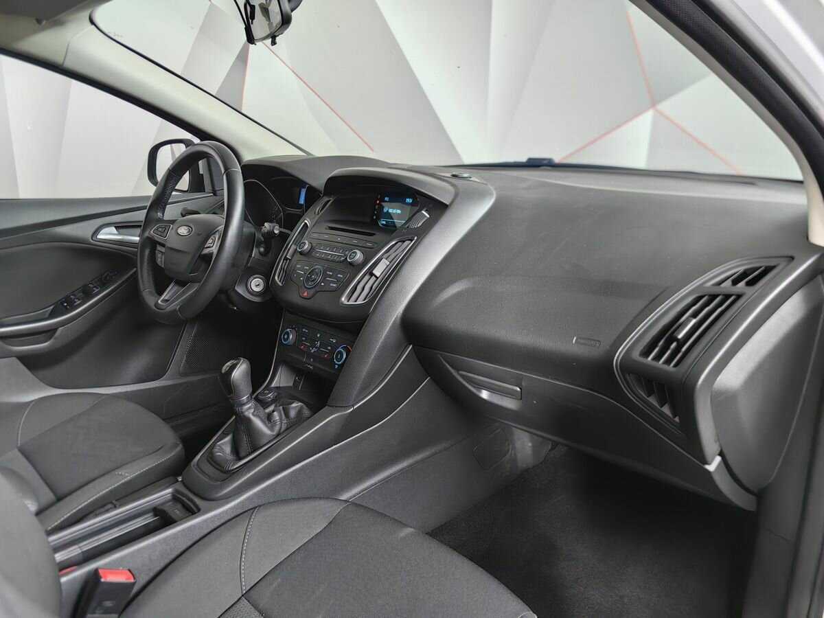 Купить Ford Focus с пробегом. Фото: #8