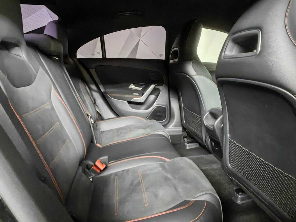 Купить Mercedes-Benz CLA с пробегом. Фото: #11