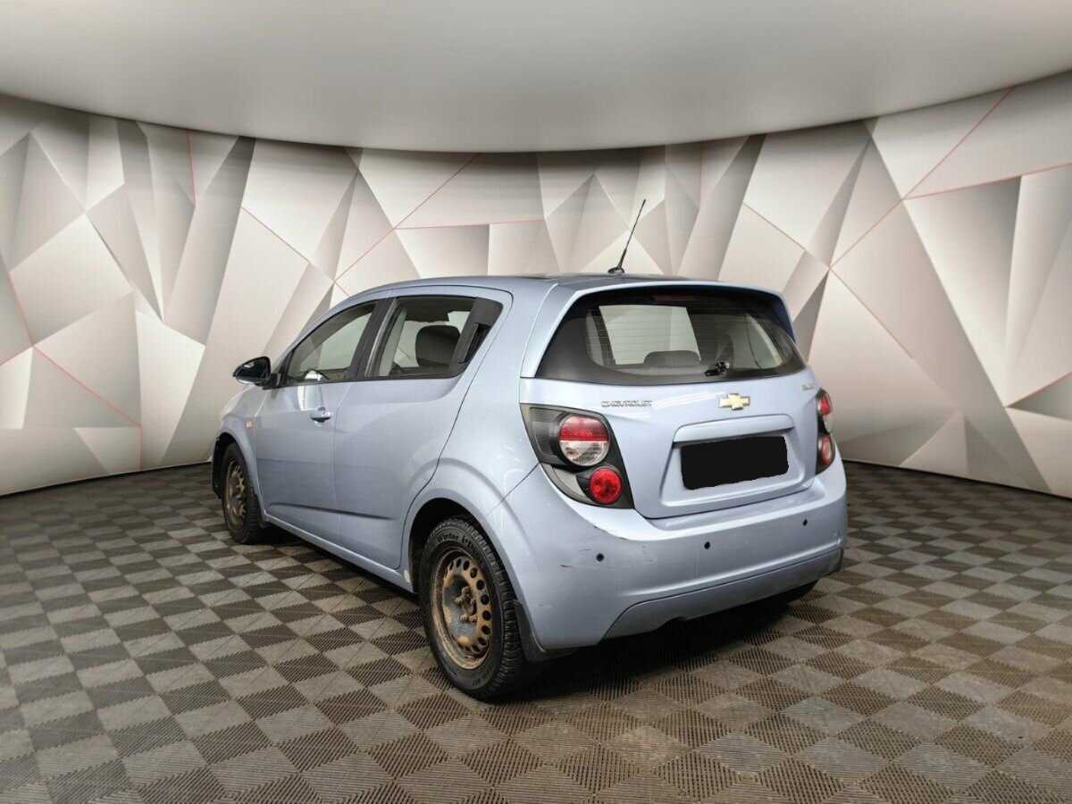Купить Chevrolet Aveo с пробегом. Фото: #3