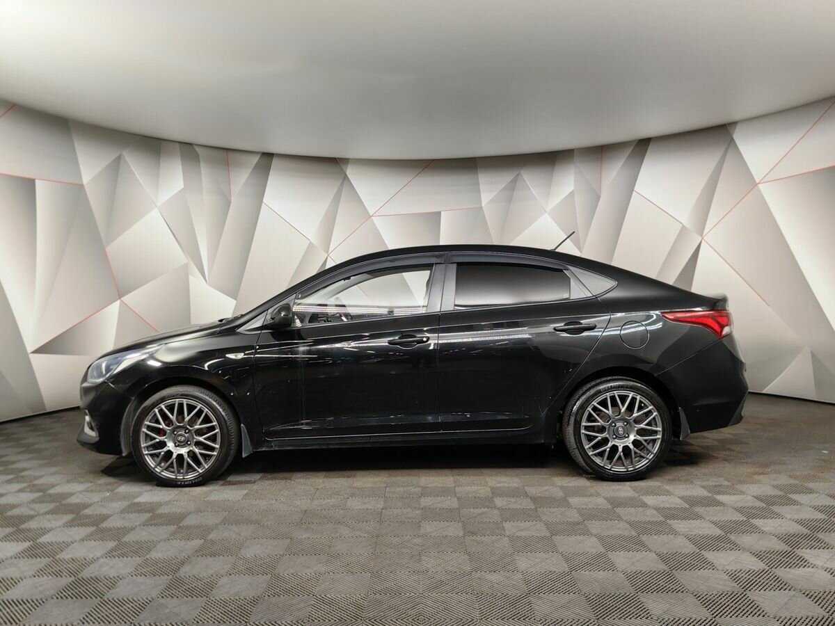 Купить Hyundai Solaris с пробегом. Фото: #4