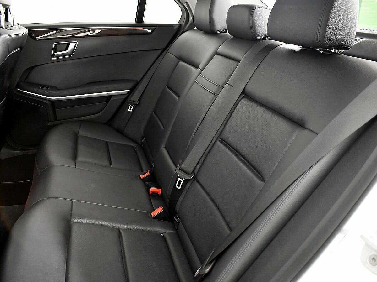 Купить Mercedes-Benz E-Класс с пробегом. Фото: #8