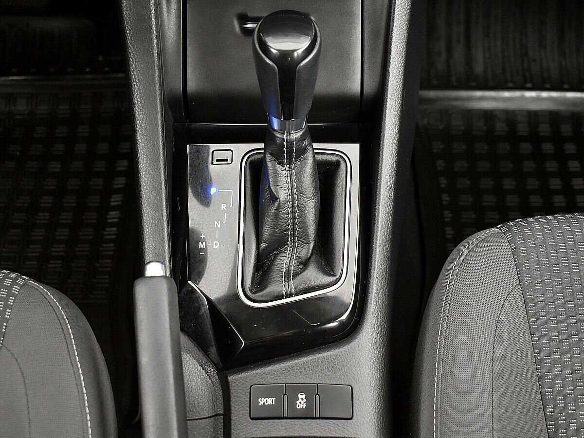 Купить Toyota Corolla с пробегом. Фото: #14