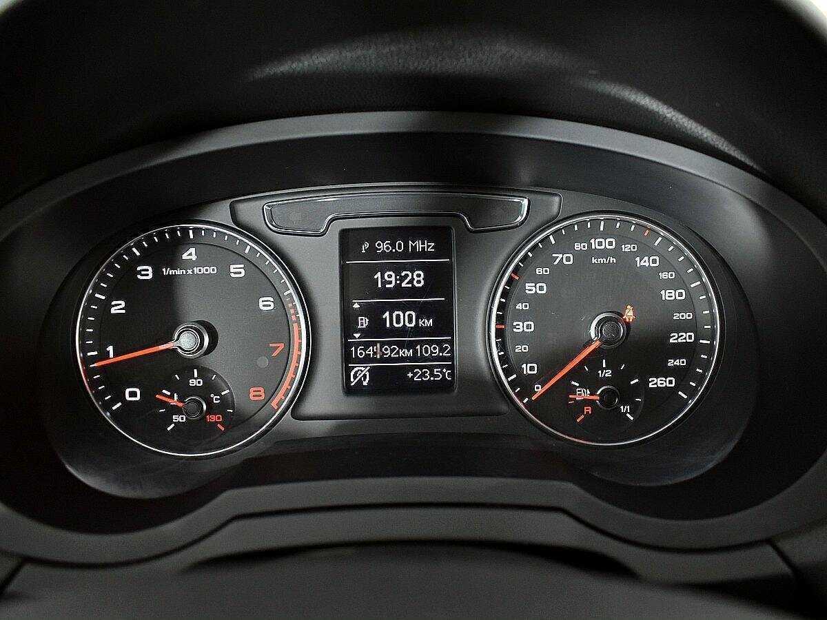 Купить Audi Q3 с пробегом. Фото: #11