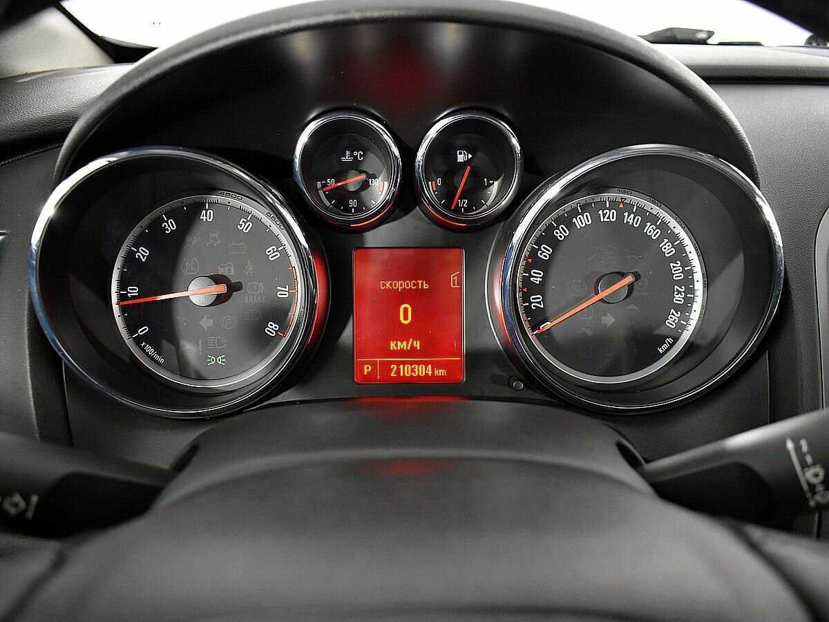 Купить Opel Astra с пробегом. Фото: #11