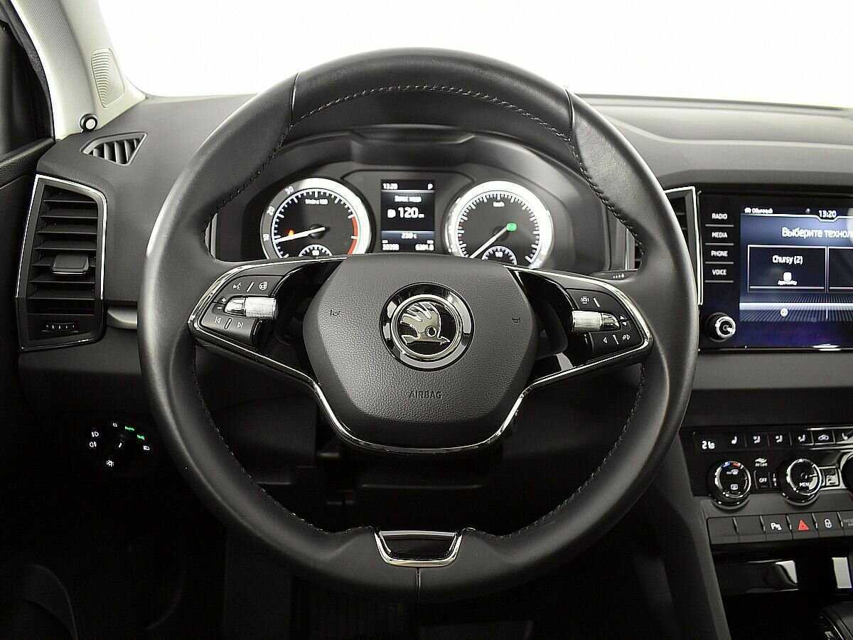 Купить Skoda Karoq с пробегом. Фото: #10