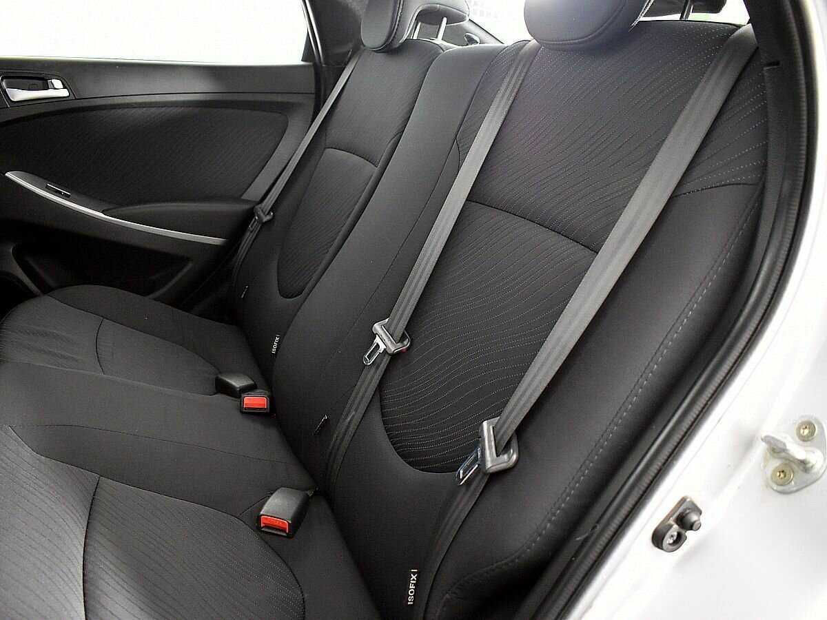 Купить Hyundai Solaris с пробегом. Фото: #8