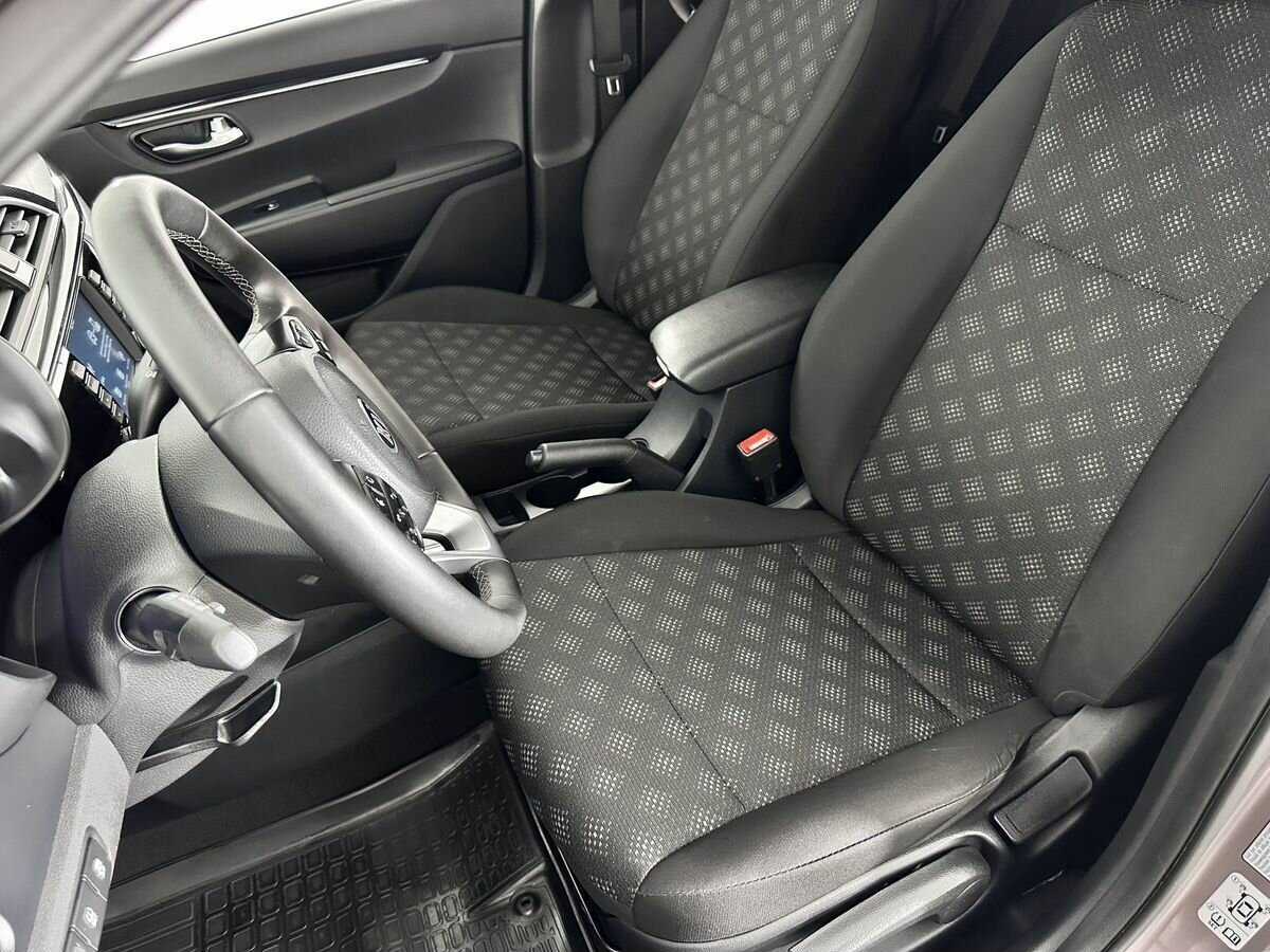 Купить Kia Rio с пробегом. Фото: #7