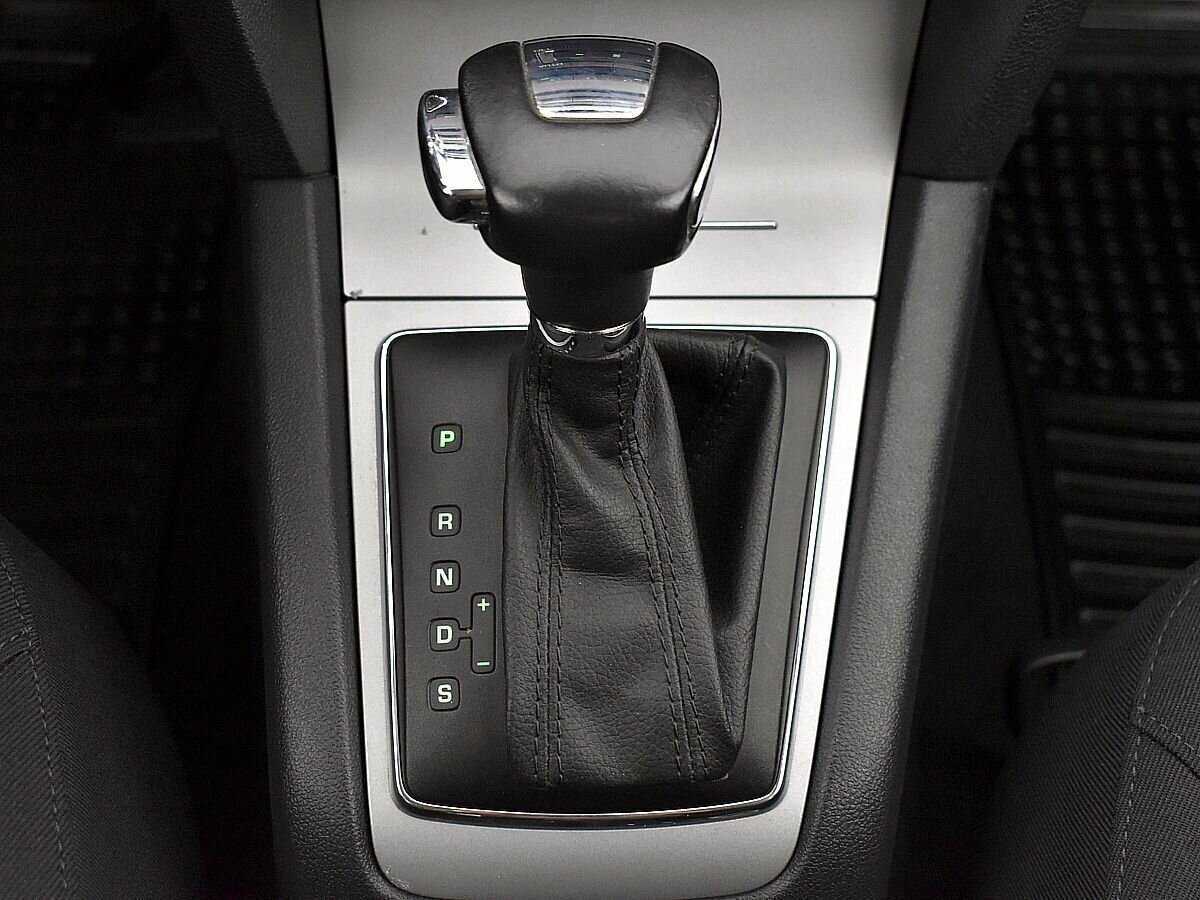 Купить Skoda Octavia с пробегом. Фото: #13