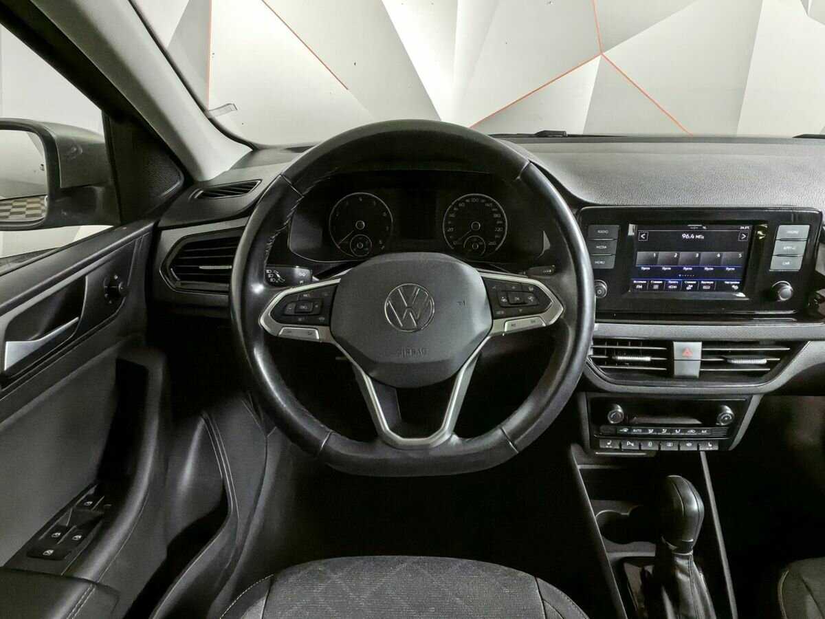 Купить Volkswagen Polo с пробегом. Фото: #14