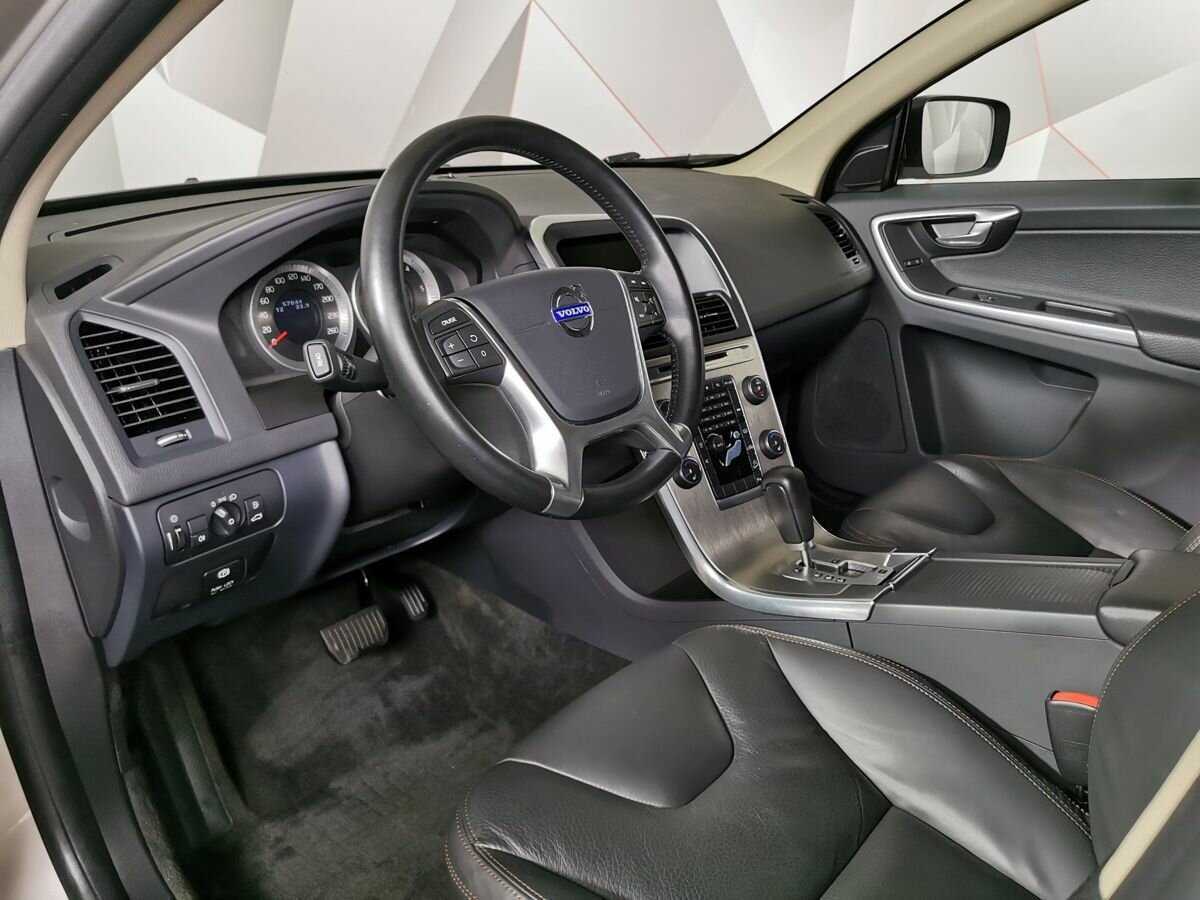 Купить Volvo XC60 с пробегом. Фото: #13
