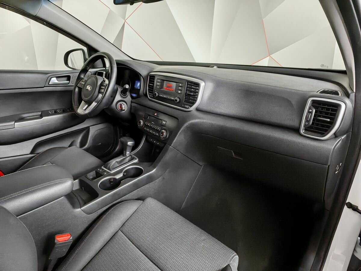 Купить Kia Sportage с пробегом. Фото: #10