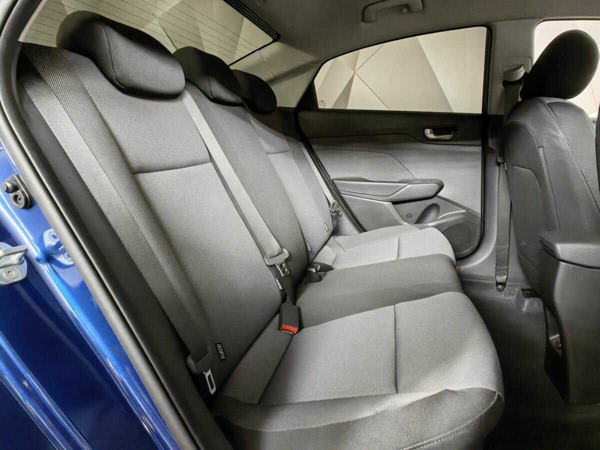 Купить Hyundai Solaris с пробегом. Фото: #10