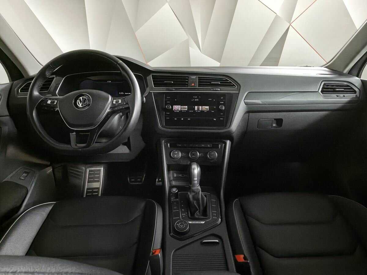 Купить Volkswagen Tiguan с пробегом. Фото: #7