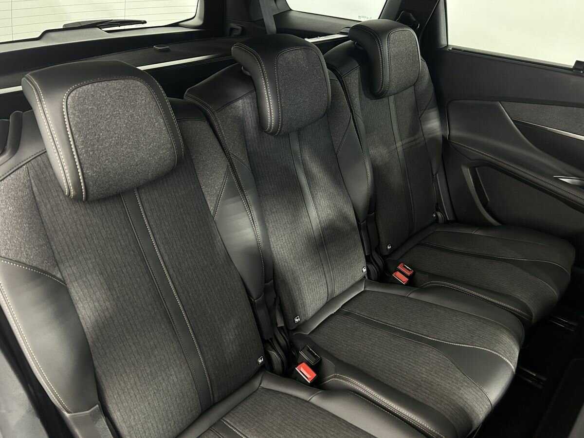 Продажа Б/У Пежо 5008. Фото: #13