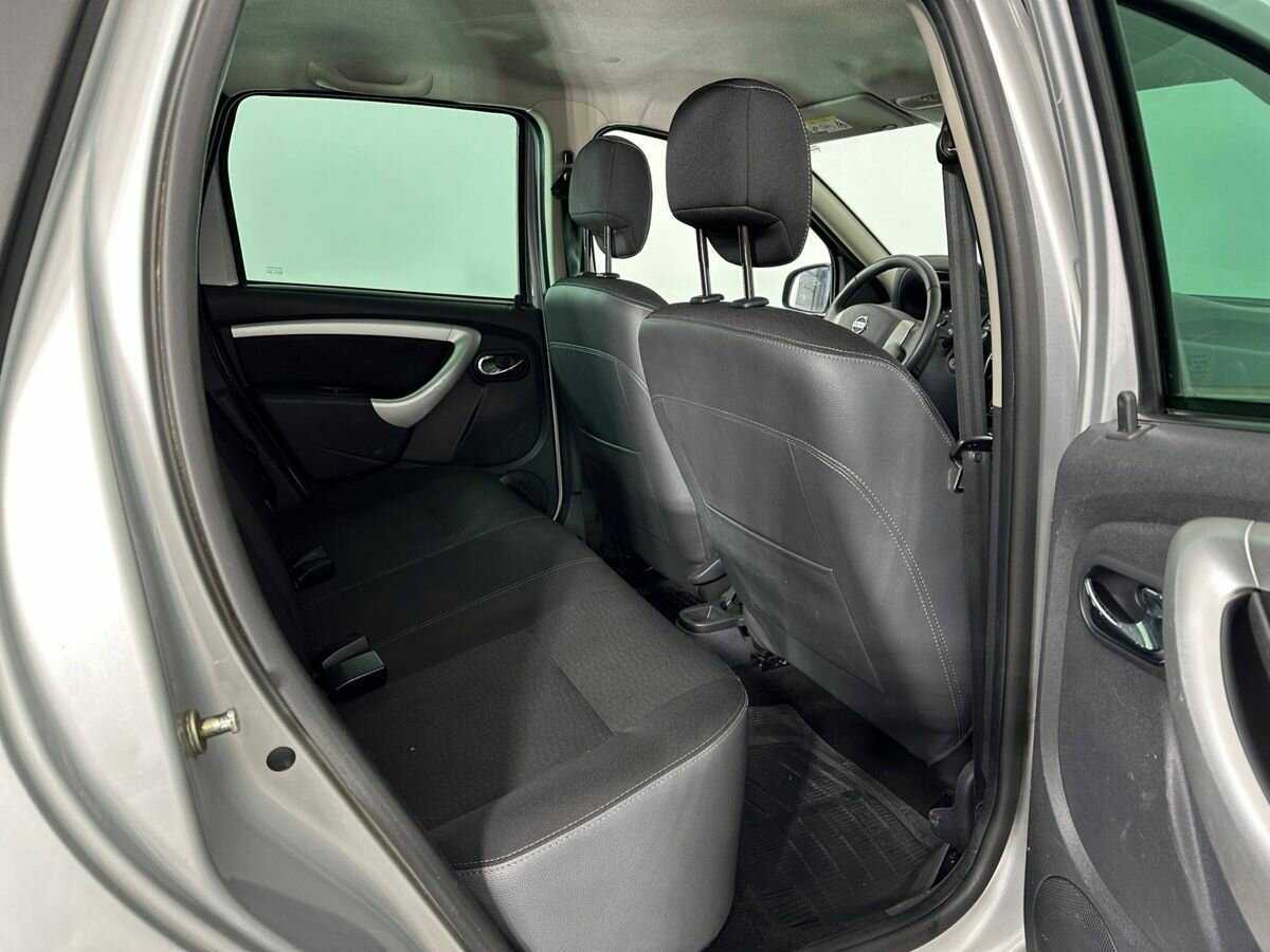 Купить Nissan Terrano с пробегом. Фото: #15