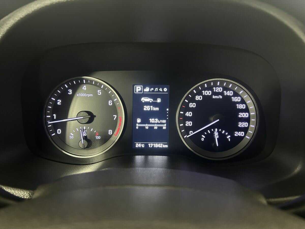 Купить Hyundai Tucson с пробегом. Фото: #10
