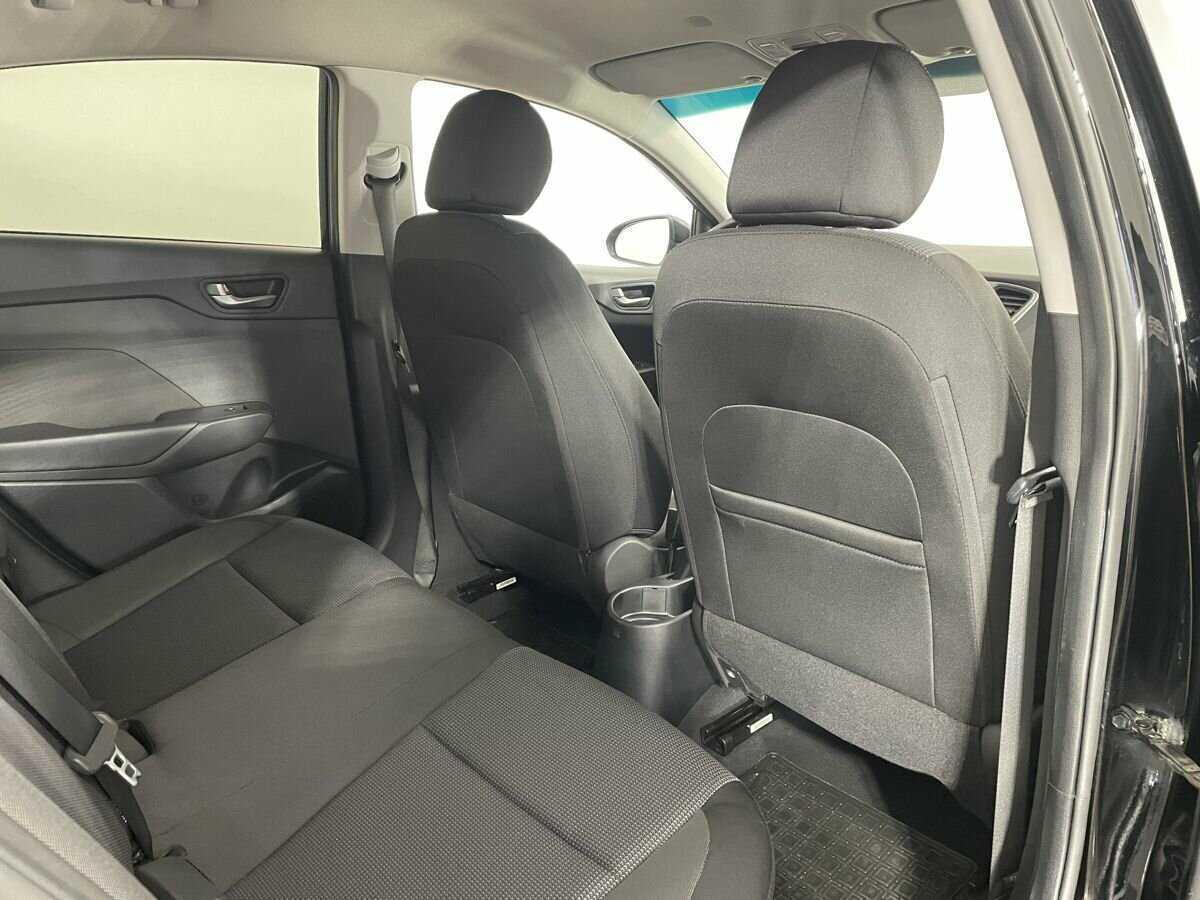 Купить Hyundai Solaris с пробегом. Фото: #15