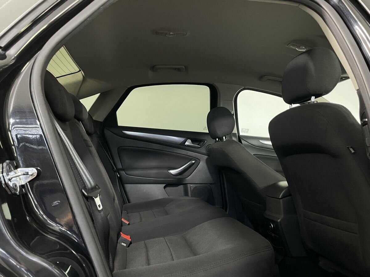 Купить Ford Mondeo с пробегом. Фото: #15