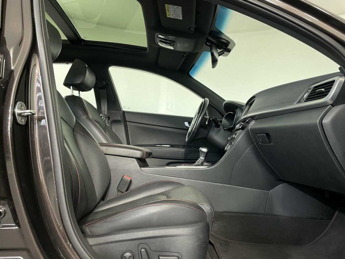 Купить Kia Optima с пробегом. Фото: #13