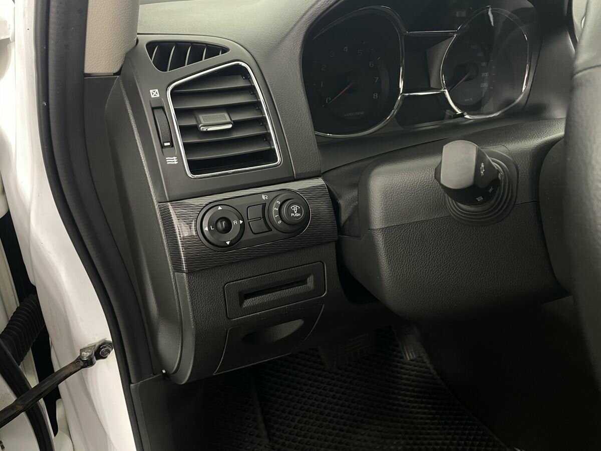 Купить Chevrolet Captiva с пробегом. Фото: #8