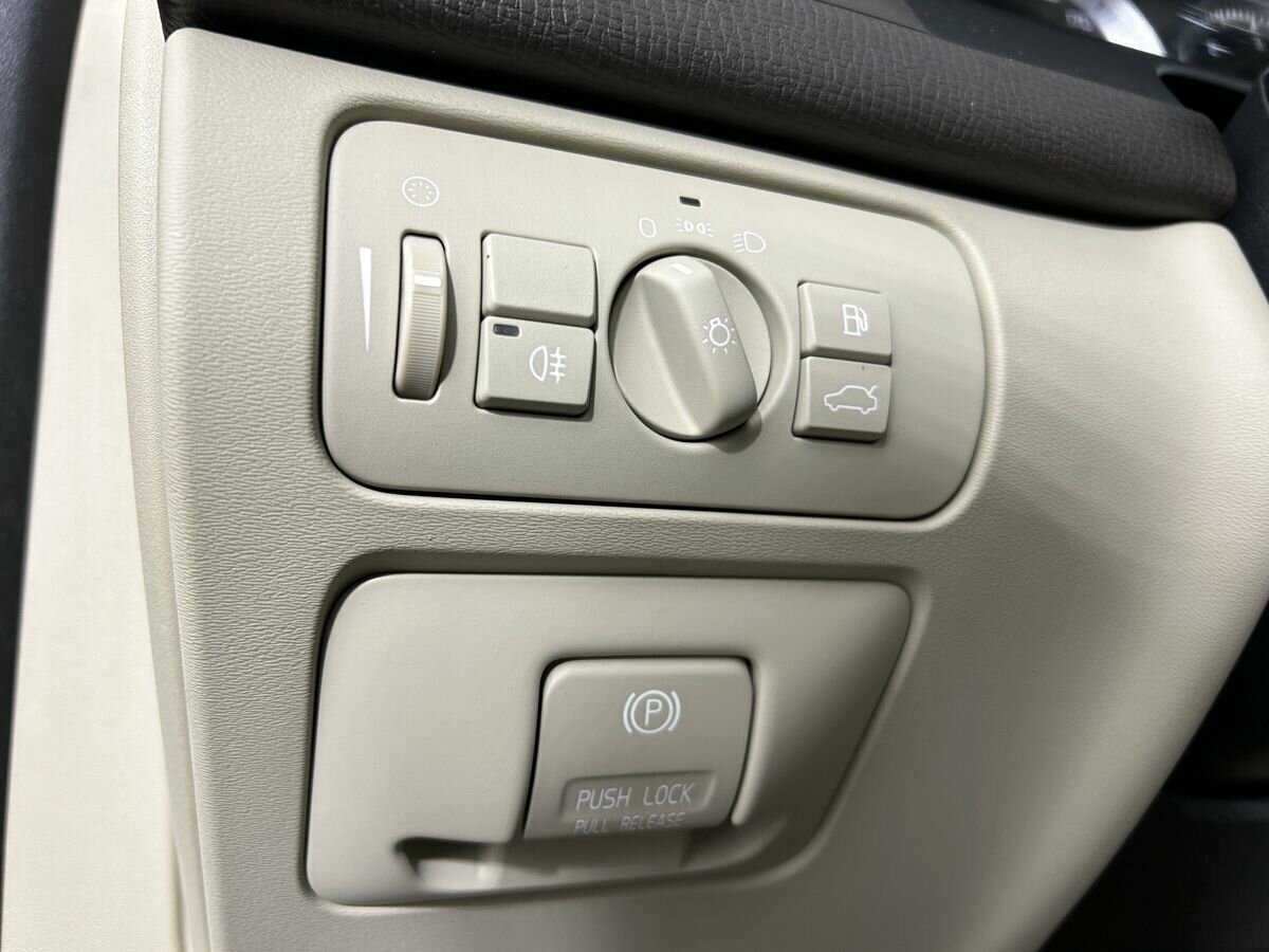 Продажа Б/У Вольво ИксЦ60. Фото: #8