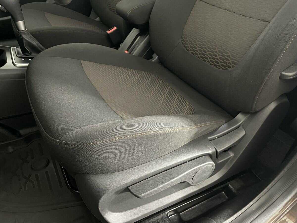 Купить Lada (ВАЗ) Vesta с пробегом. Фото: #9