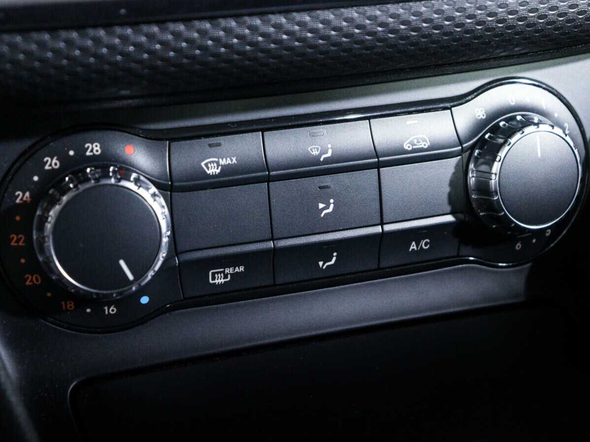 Купить Mercedes-Benz A-Класс с пробегом. Фото: #14