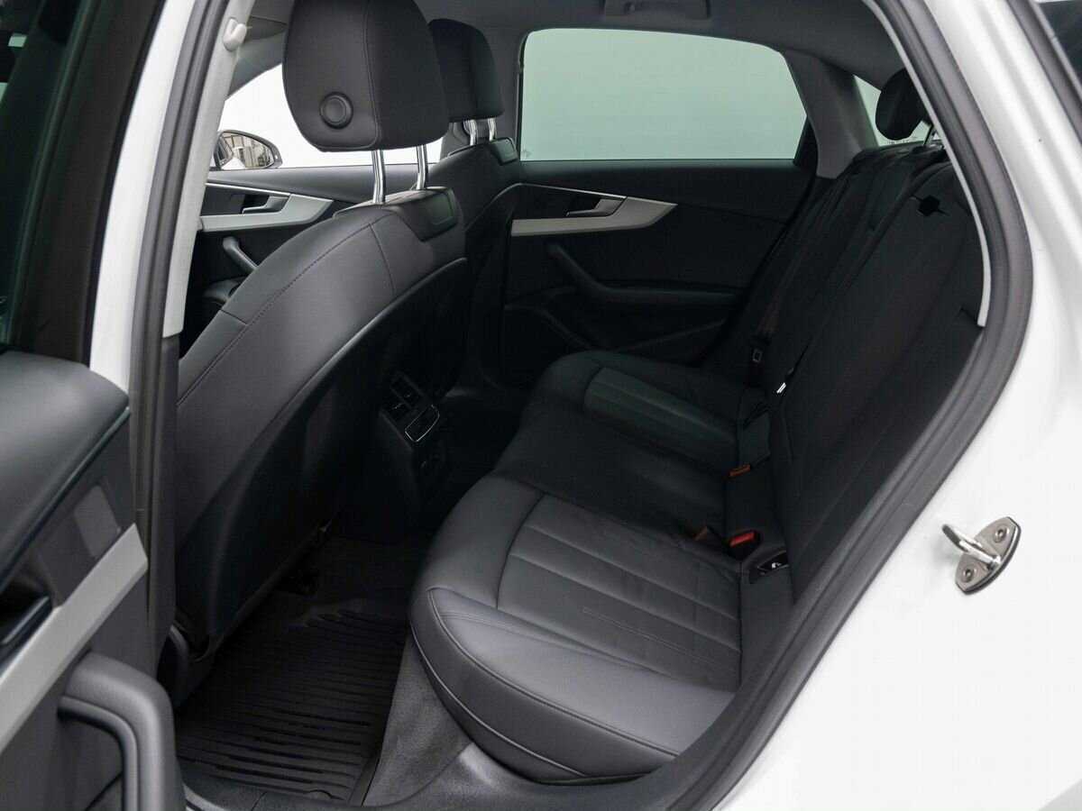 Купить Audi A4 с пробегом. Фото: #8