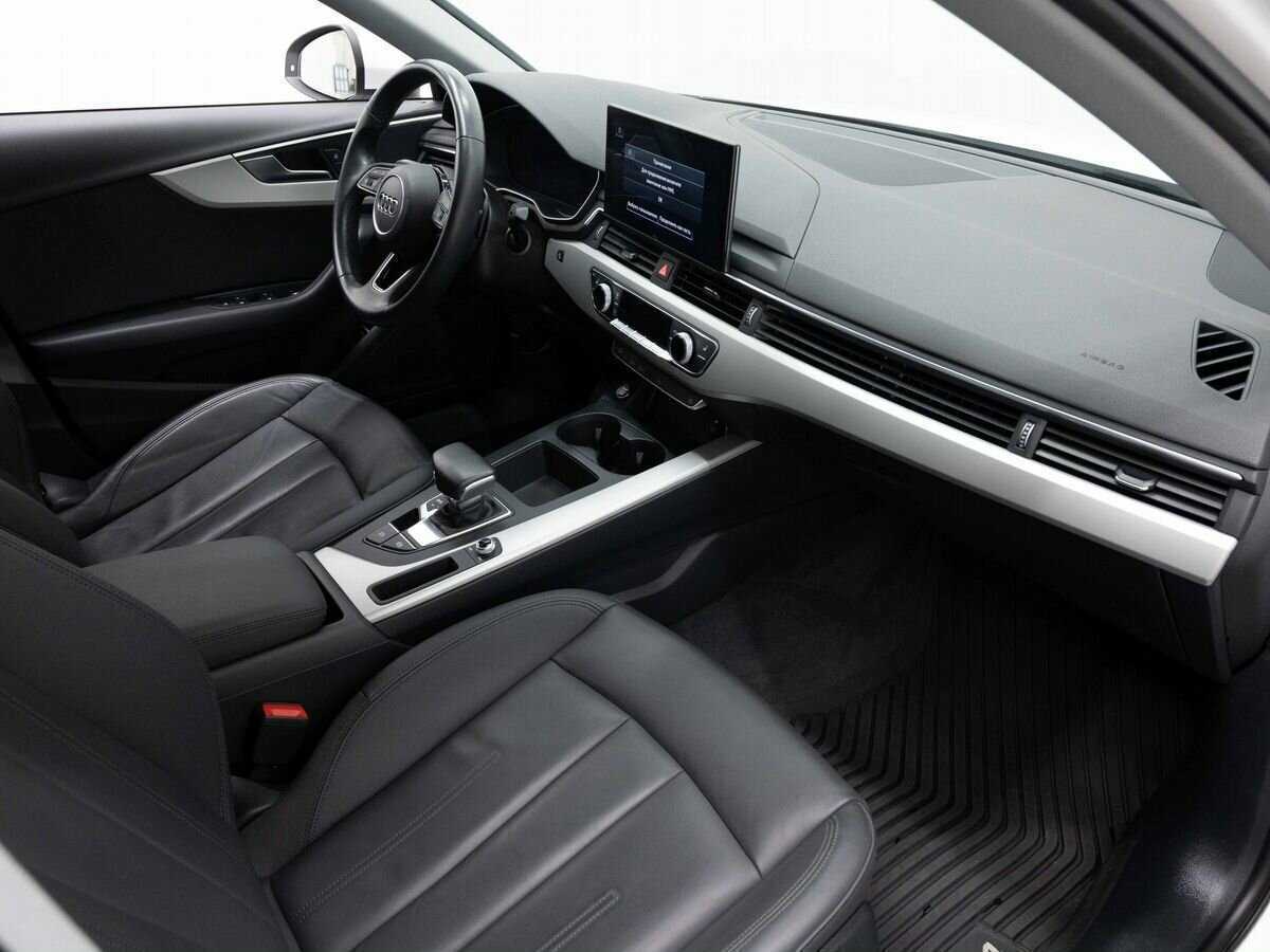 Купить Audi A4 с пробегом. Фото: #10